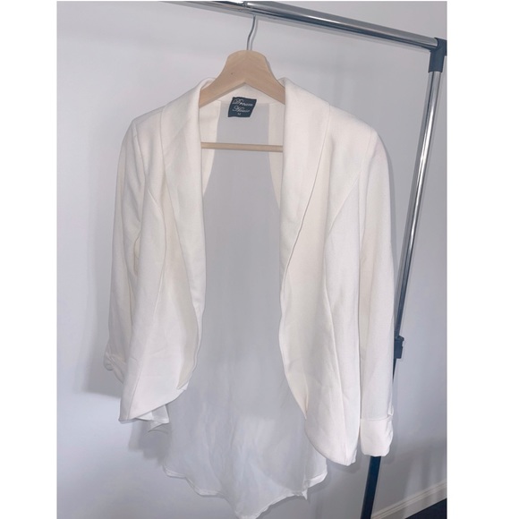 Jackets \u0026 Coats | White Blazer Size 